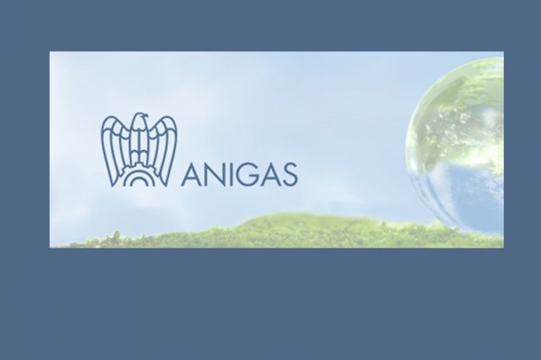 Anigas rafforza la base associativa